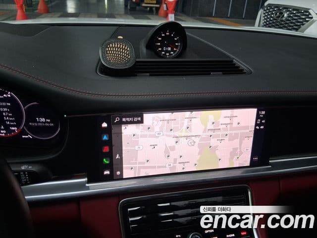 Porsche Panamera 2022 — Photo 15/20