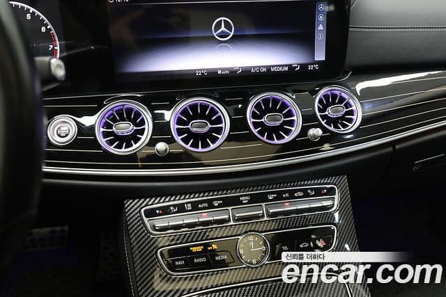 Mercedes-Benz E-Class 2020 — Şəkil 14/20