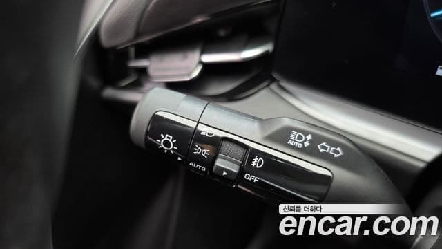 Kia Niro 2024 — ფოტო 19/20