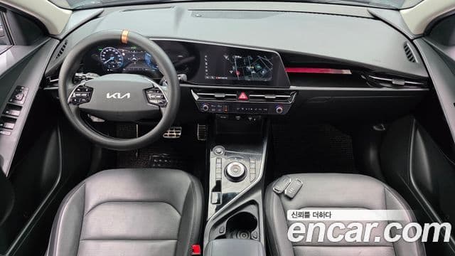 Kia Niro 2022 — Фото 7/20