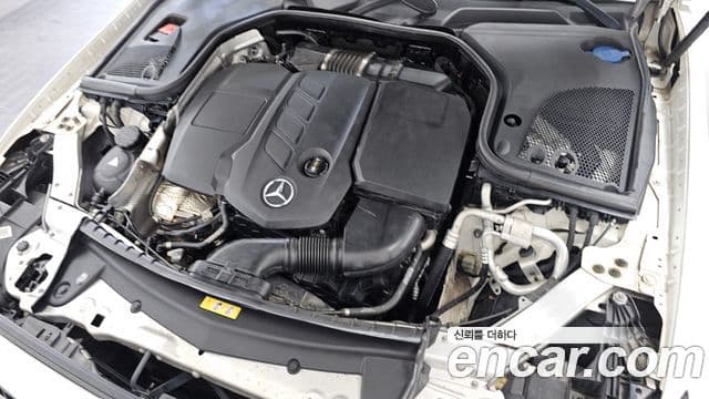 Mercedes-Benz E-Class 2018 — Şəkil 6/20