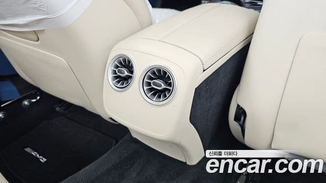 Mercedes-Benz E-Class 2018 — Şəkil 18/20