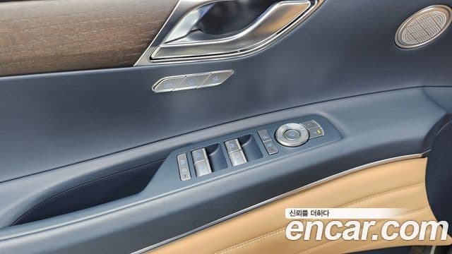 Genesis GV80 2023 — ფოტო 22/33