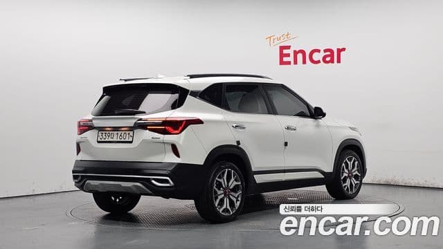 Kia Seltos 2020 — Şəkil 2/20