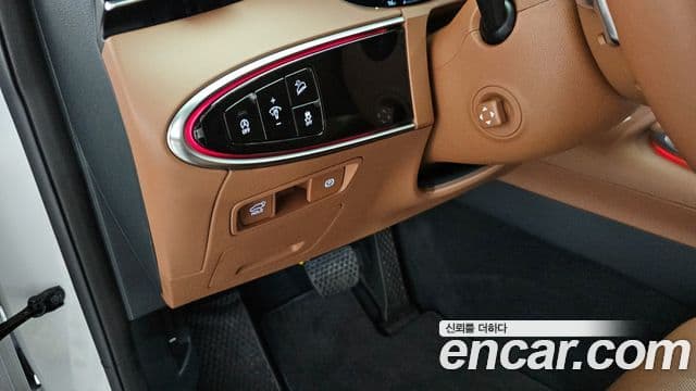 Genesis GV70 2023 — ფოტო 20/20