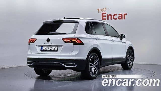 Volkswagen Tiguan 2022 — Şəkil 1/20