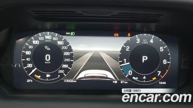 Land Rover Discovery Sport 2025 — ფოტო 6/20