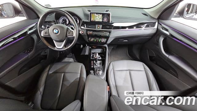 BMW X1 2022 — ფოტო 7/20