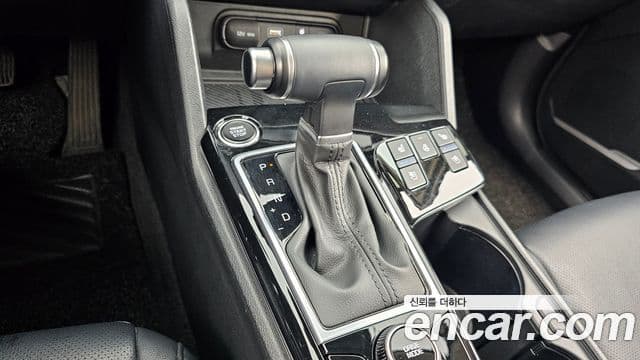 Kia Sportage 2022 — ფოტო 9/20