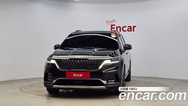Kia Carnival 2023 — ფოტო 3/20