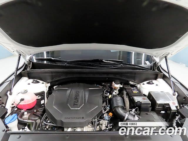 Kia Sorento 2023 — Şəkil 19/20