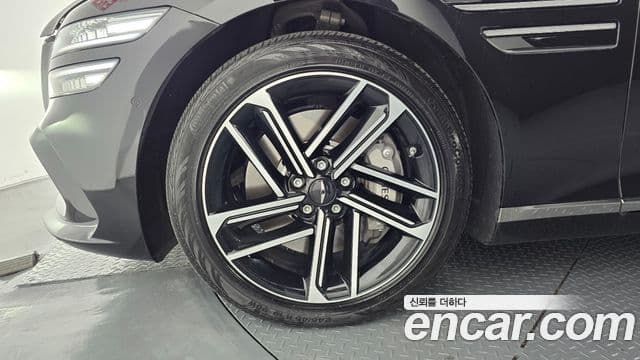 Genesis Electrified G80 2024 — Şəkil 5/20