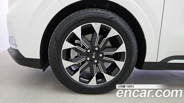 Kia Carnival 2021 — Şəkil 4/20