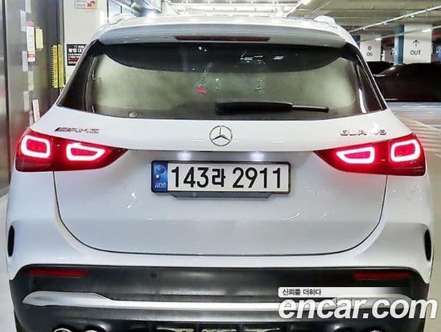 Mercedes-Benz GLA-Class 2021 — Фото 4/20