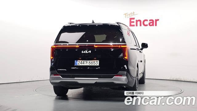 Kia Carnival 2025 — Şəkil 4/20