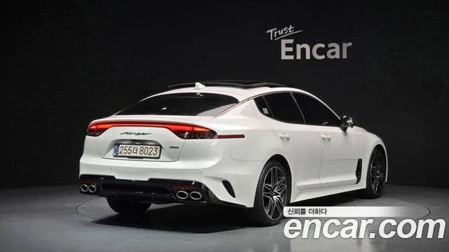 Kia Stinger 2020 — Şəkil 2/20