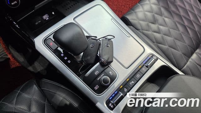 Kia Stinger 2020 — Şəkil 9/20
