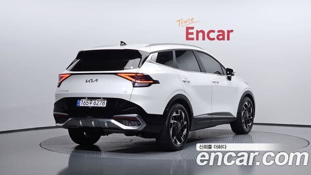 Kia Sportage 2022 — ფოტო 1/20