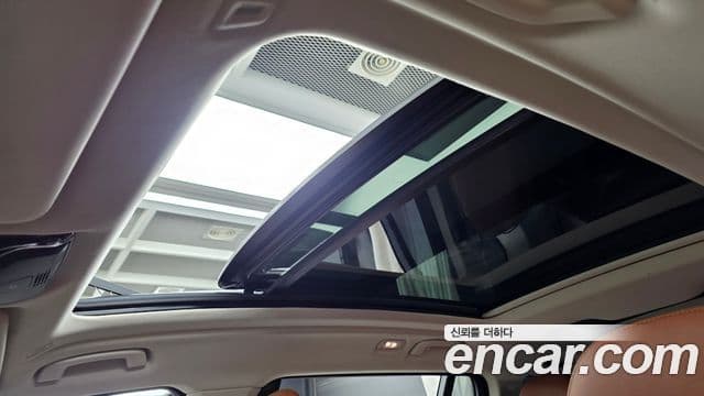 BMW X7 2022 — Фото 19/20