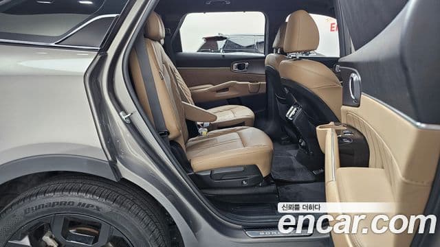 Kia Sorento 2024 — ფოტო 11/20