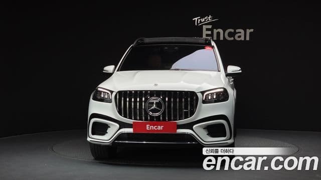 Mercedes-Benz GLS-Class 2025 — Photo 14/20