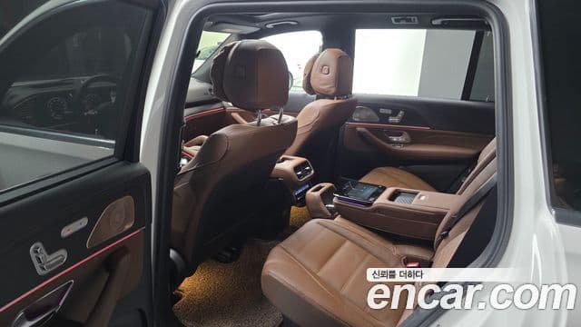 Mercedes-Benz GLS-Class 2025 — Photo 17/20
