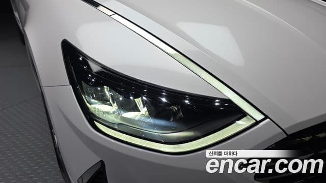 Hyundai Sonata Hybrid 2019 — ფოტო 1/37