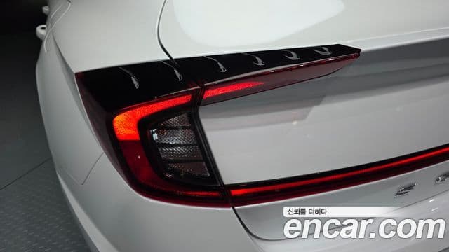 Hyundai Sonata Hybrid 2019 — ფოტო 25/37
