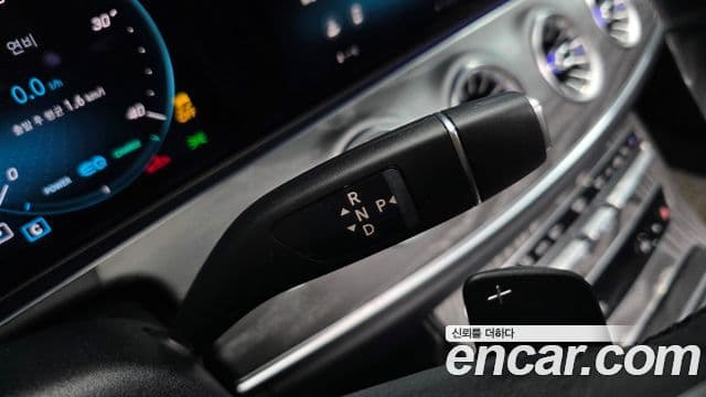Mercedes-Benz CLS-Class 2021 — ფოტო 9/20