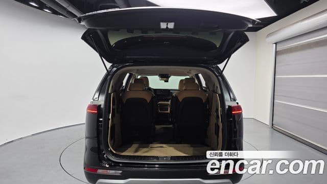 Kia Carnival 2020 — Фото 20/20