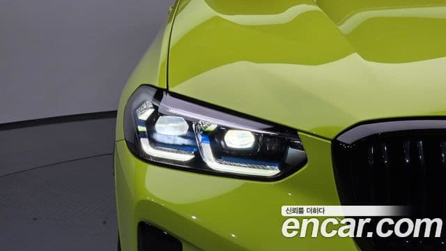 BMW X4M 2022 — Photo 27/32