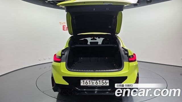 BMW X4M 2022 — Photo 21/32