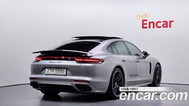 Porsche Panamera, 2019