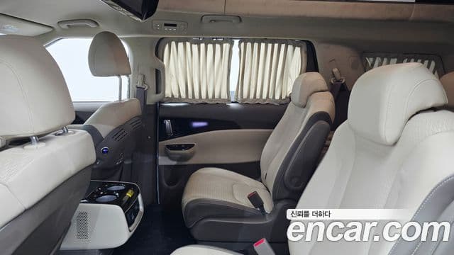 Kia Carnival 2022 — Şəkil 12/20
