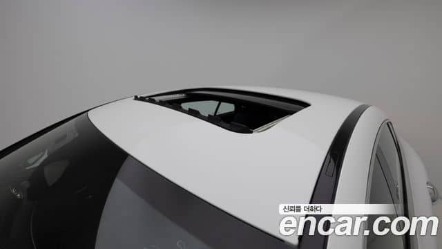 Mercedes-Benz AMG GT, 2025