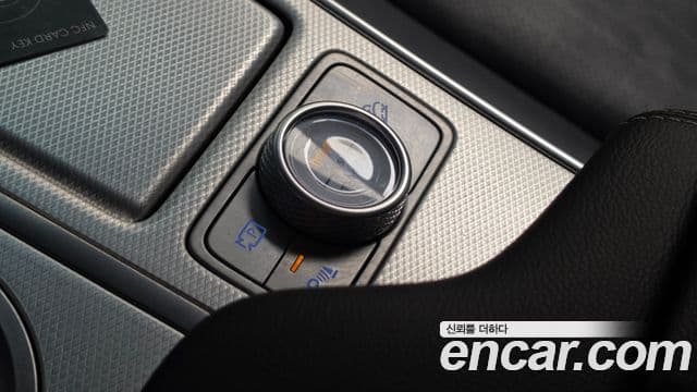 Genesis GV80 2021 — Şəkil 17/20