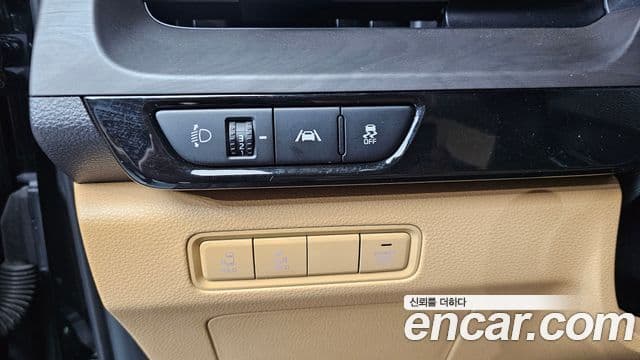 Kia Carnival 2021 — Фото 20/20