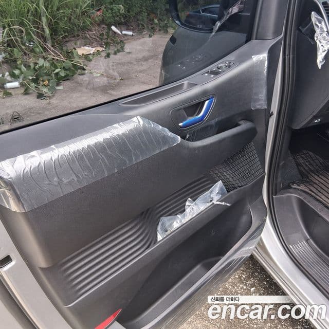 Hyundai Staria 2026 — ფოტო 17/20