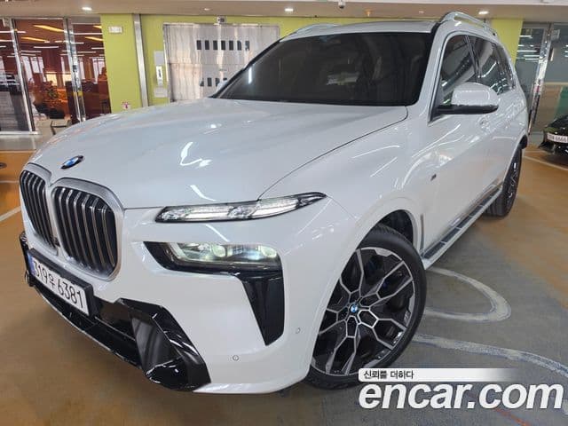 BMW X7 2025 — ფოტო 20/20