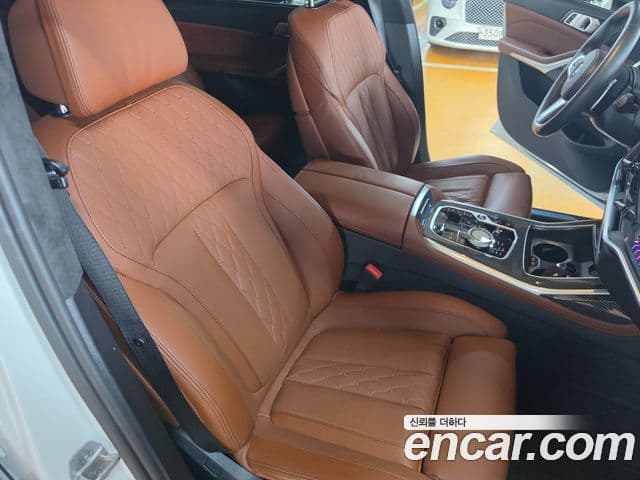 BMW X7 2025 — фото 11 из 20
