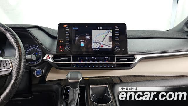 Toyota Sienna 2024 — Şəkil 14/20