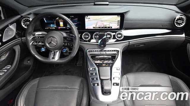 Mercedes-Benz AMG GT 2022 — фото 7 из 20