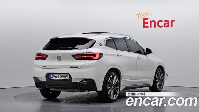 BMW X2 2022 — Фото 1/20