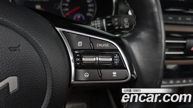 Kia Seltos 2022 — Şəkil 15/20