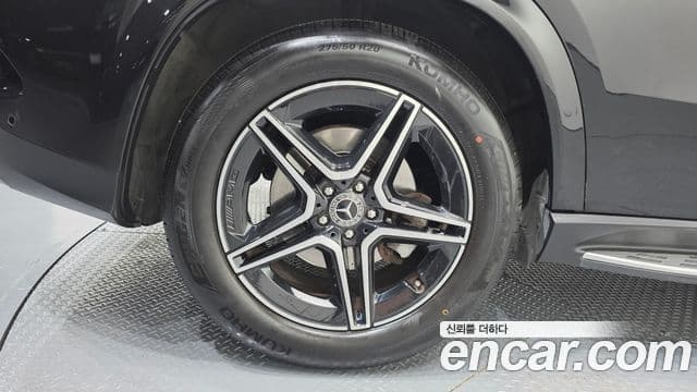Mercedes-Benz GLE-Class 2021 — ფოტო 5/20