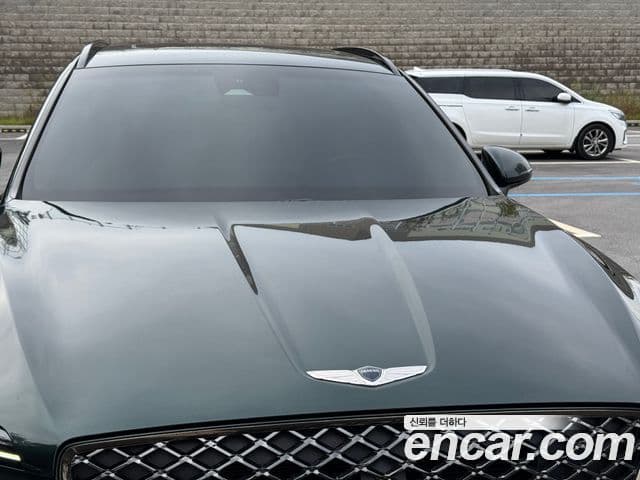 Genesis GV70 2021 — ფოტო 5/15