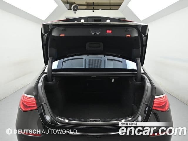 Mercedes-Benz S-Class 2021 — ფოტო 18/20