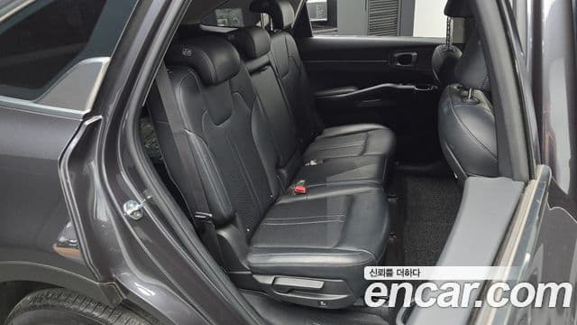 Kia Sorento 2020 — Фото 11/20