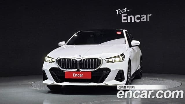 BMW 5 Series 2024 — ფოტო 3/20