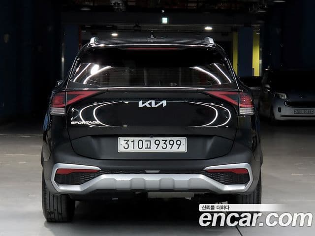 Kia Sportage 2021 — ფოტო 2/20